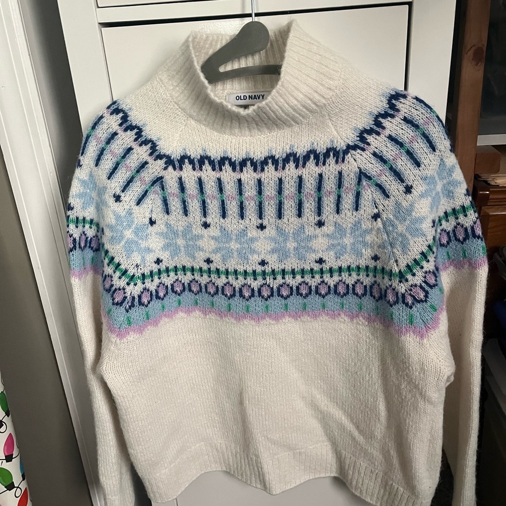Old Navy Women's Sweater with Blue and White Nordic Pattern